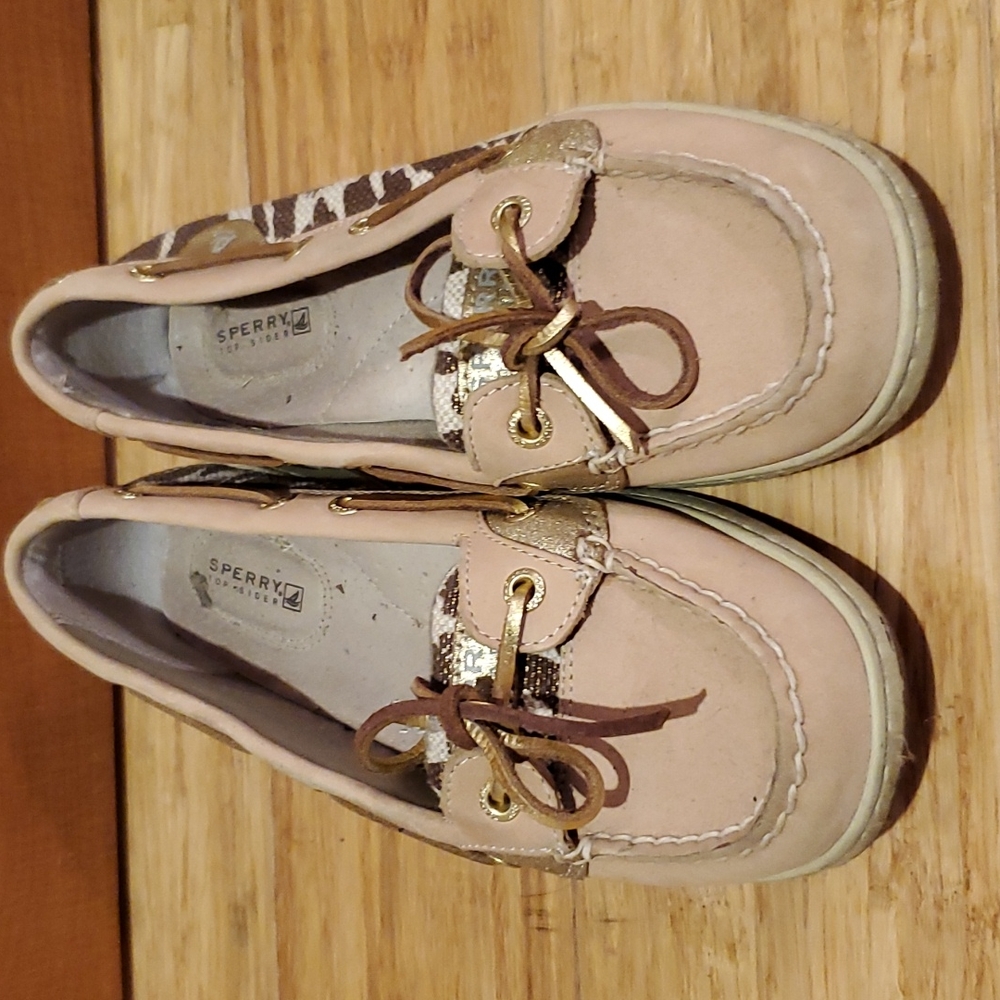 Sperry boat shoes